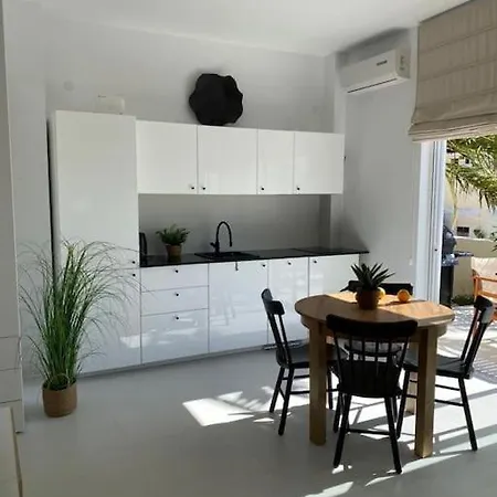 The Palm Apartamento Kárpatos